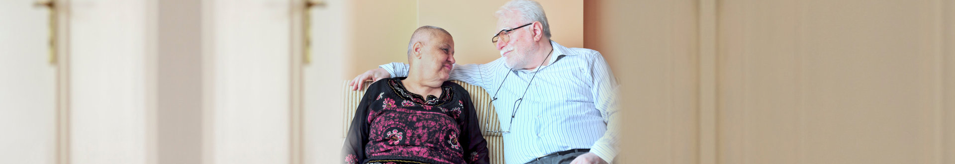 Old couple - cancer woman